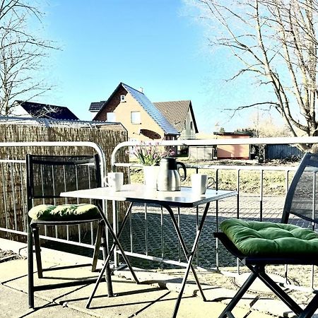F-1010 Strandhaus Moenchgut Bed&Breakfast Dz 28 Terrasse Strandnah, Inkl Fruehstueck Lobbe Exteriér fotografie