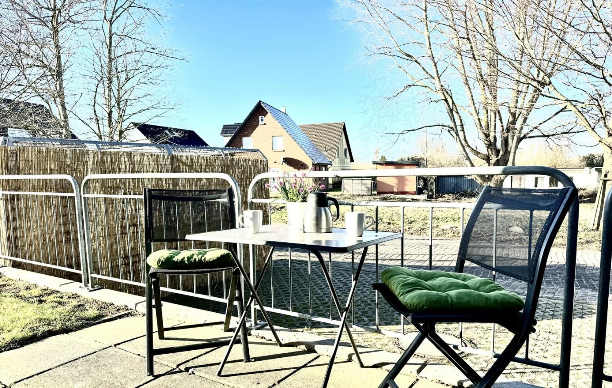 F-1010 Strandhaus Moenchgut Bed&Breakfast Dz 28 Terrasse Strandnah, Inkl Fruehstueck Lobbe Exteriér fotografie
